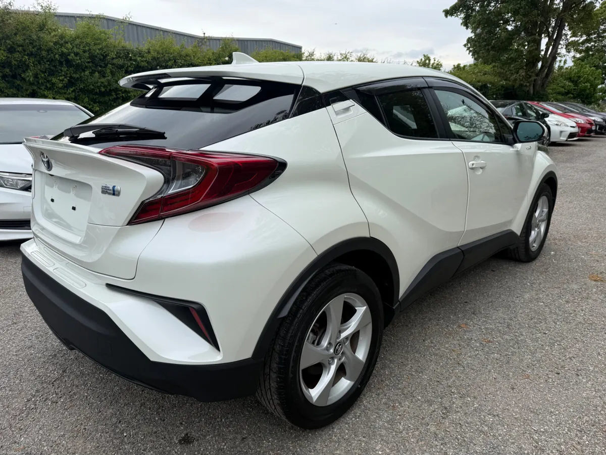Toyota CH-R 46.200km!!! - Image 3