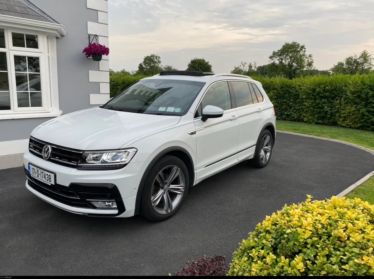Volkswagen Tiguan R Line - Image 2