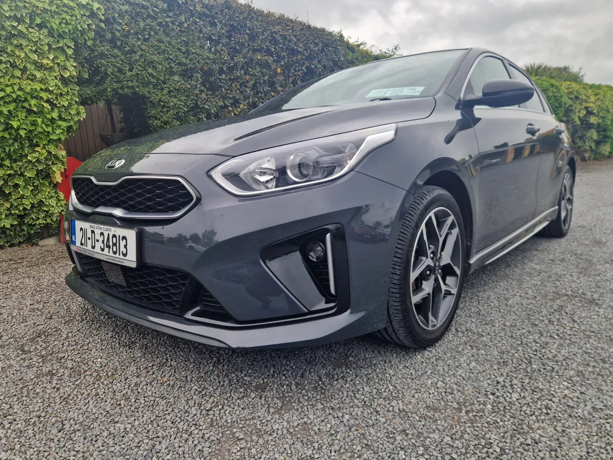 Kia Ceed GT LINE 2021 - Image 1