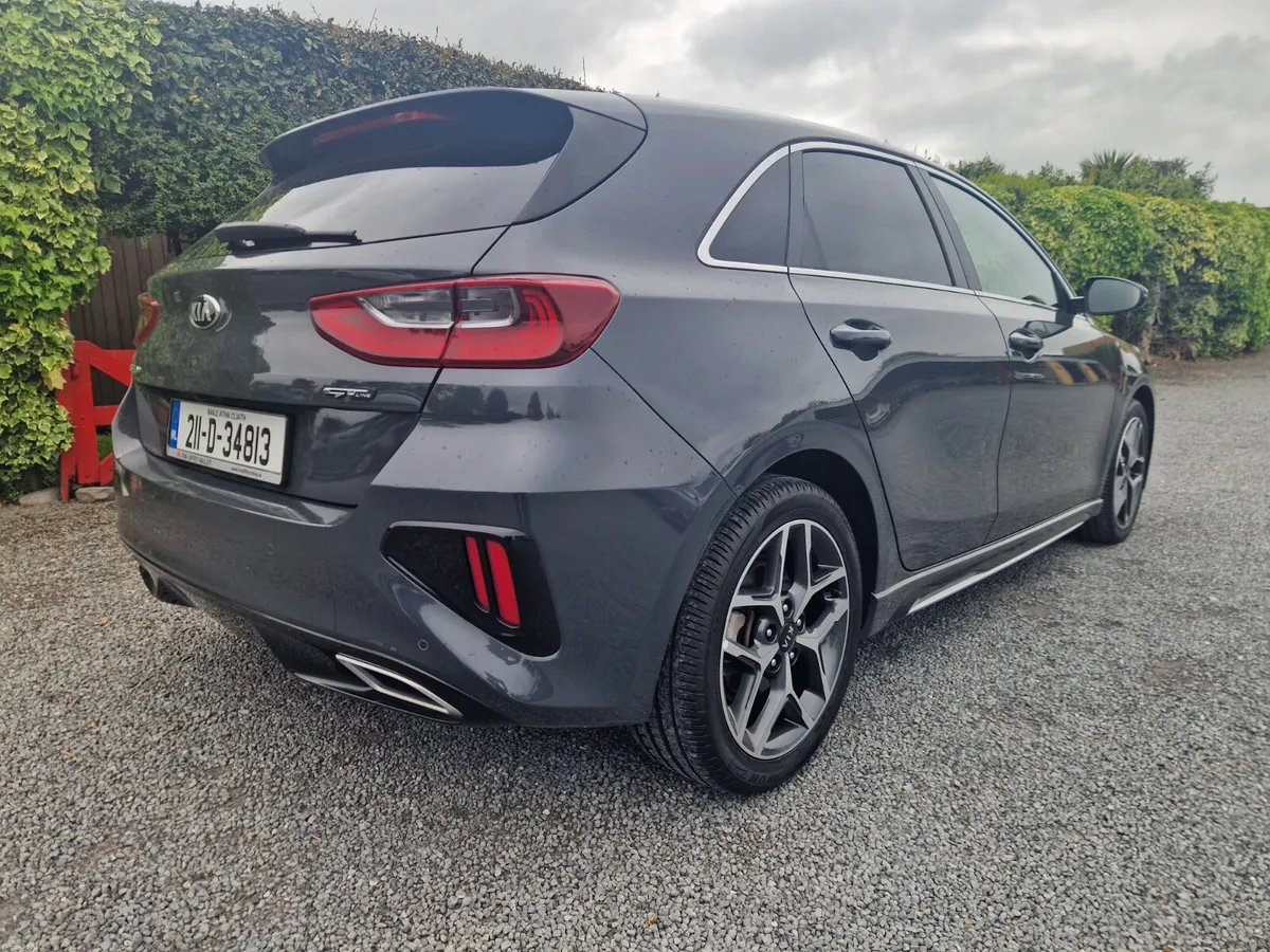 Kia Ceed GT LINE 2021 - Image 3