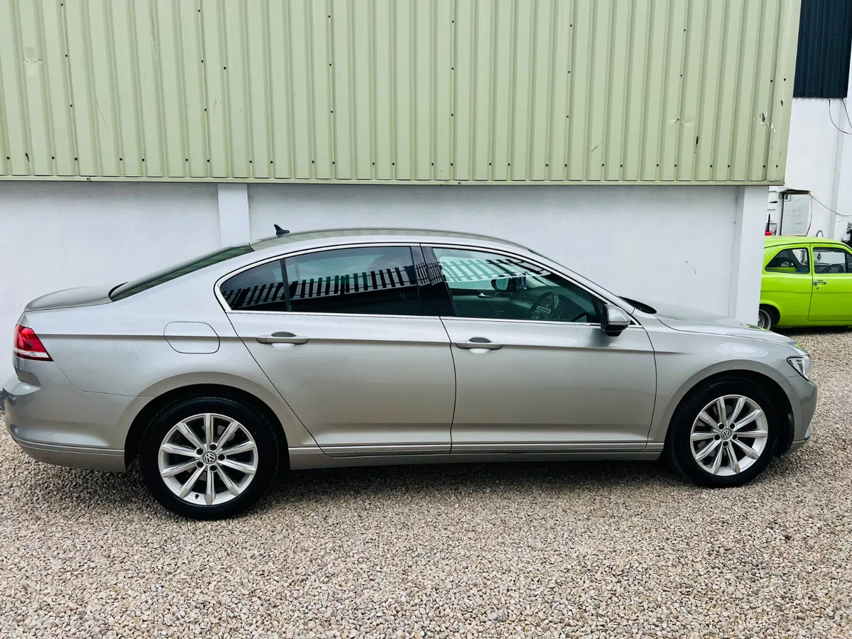 2015 Volkswagen Passat 1.6 Tdi Highline Dsg - Image 3