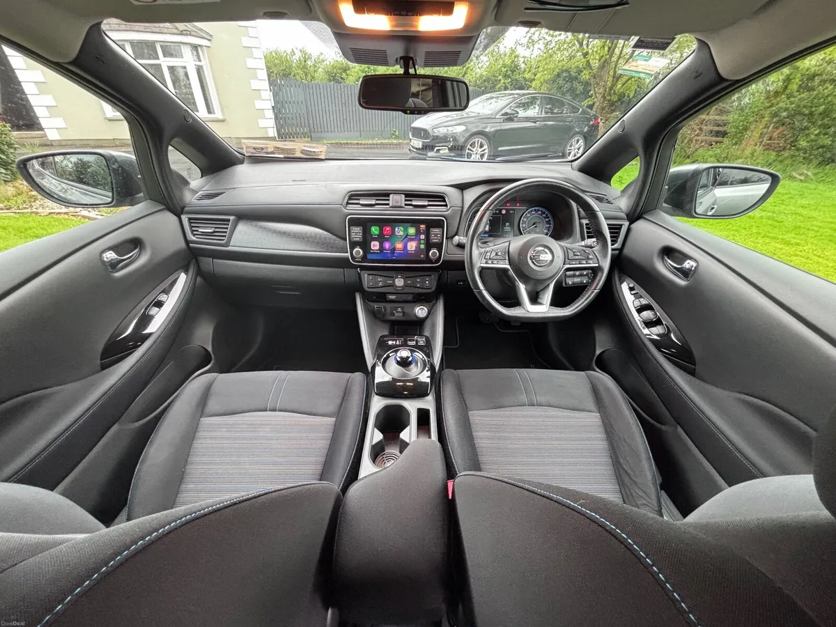 2020 Nissan Leaf SV 40kwh - Image 4