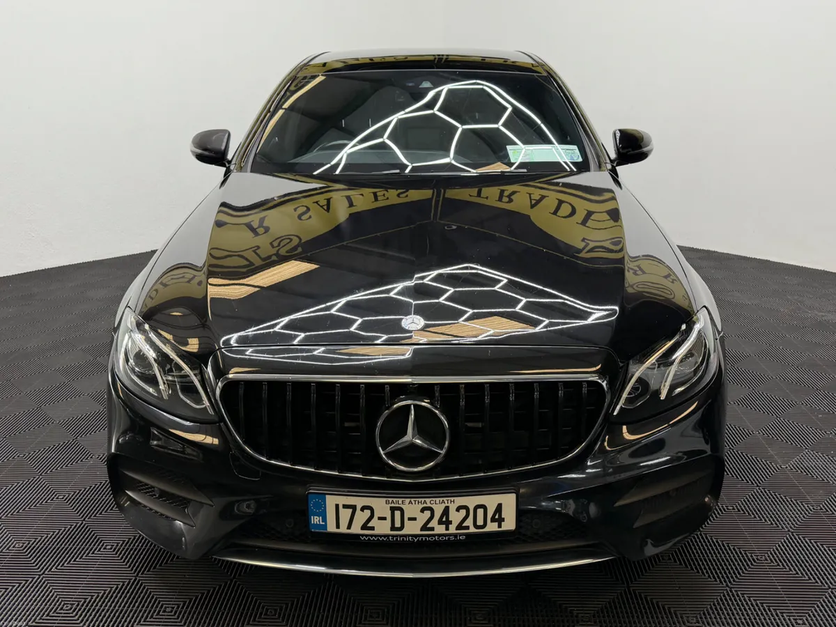 172 Mercedes-Benz E-Class AMG LINE (WARRANTY) - Image 3