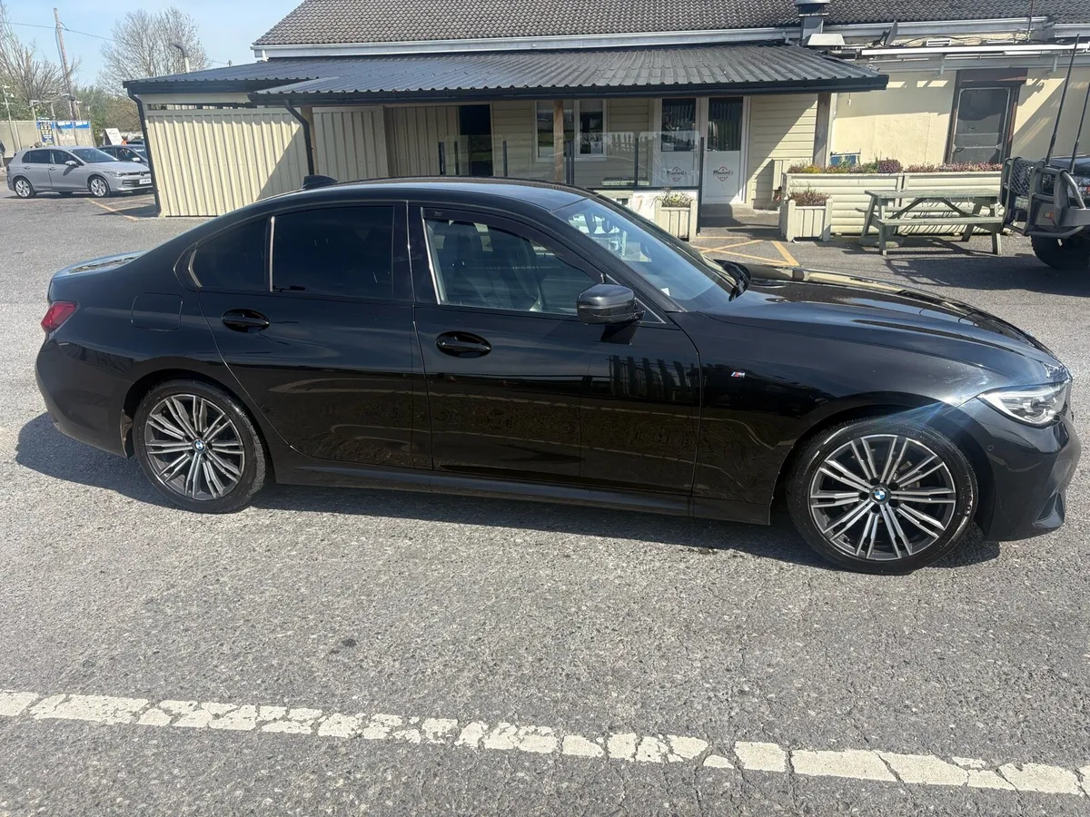 BMW 3 series - Image 4