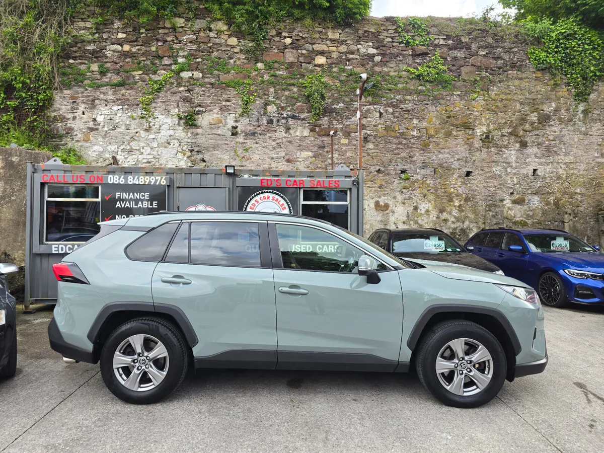 Toyota Rav 4 Icon Petrol Hybrid 2023 (231) - Image 3