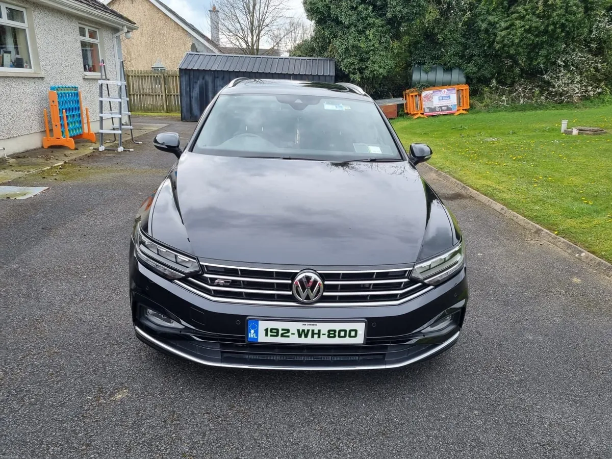 Volkswagen Passat 2019 - Image 4
