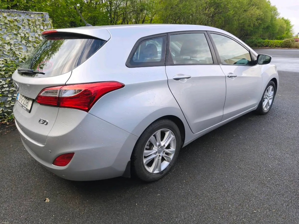 Hyundai i30 estate fresh NCT - Image 3