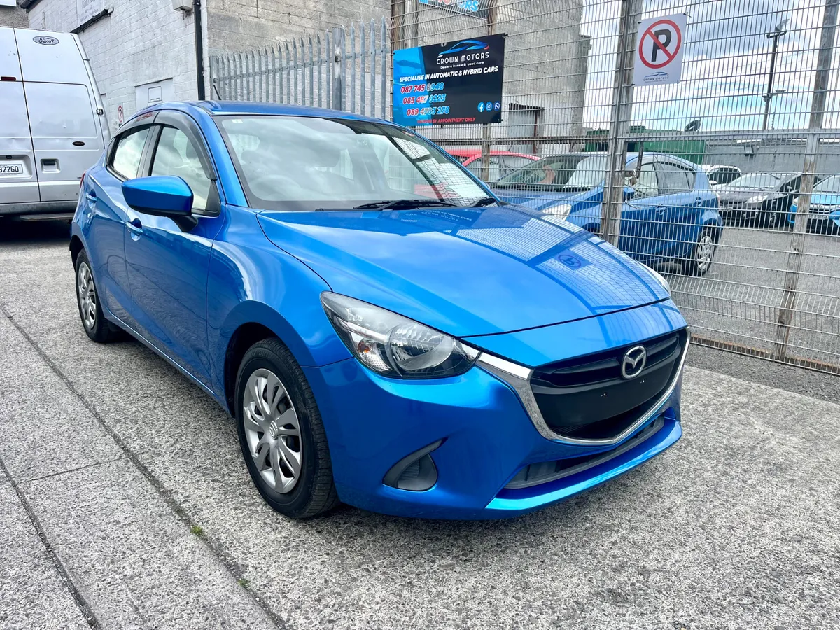 Mazda demio 2015 Automatic - Image 2