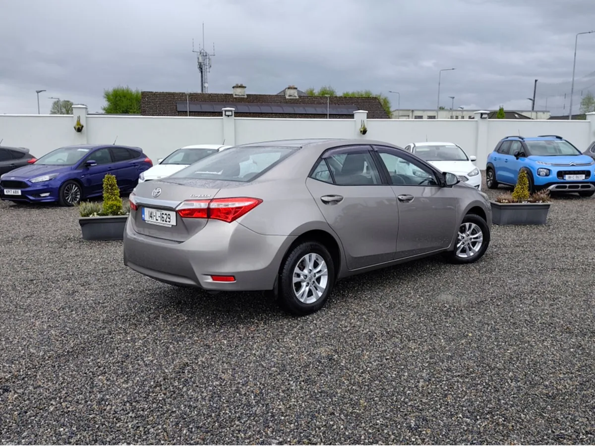 Toyota Corolla IMMACULATE 1.4 D-4D TERRA 4DR - Image 2