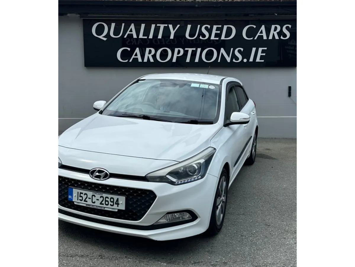 Hyundai i20 PETROL DELUXE 5DR//COME 1 YEAR ROAD TA - Image 4