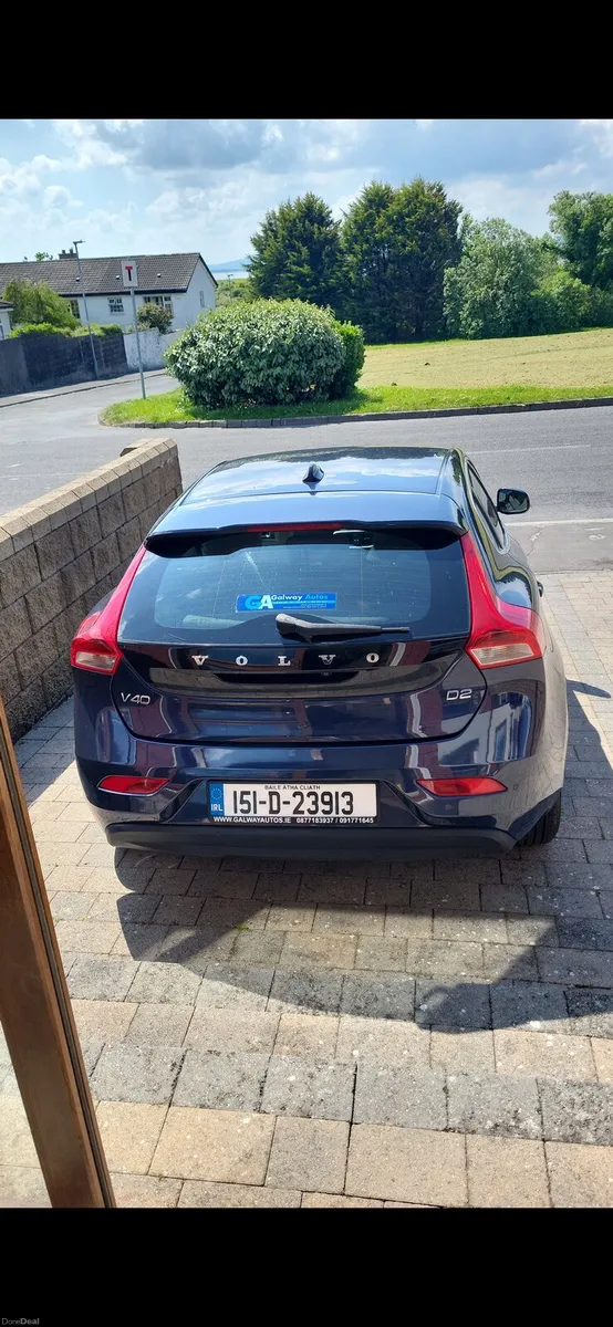 Volvo V40 151 automatic- Immaculate inside & out - Image 1