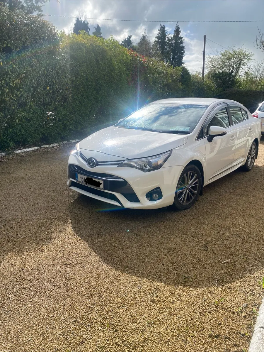 Toyota Avensis 2016 - Image 1