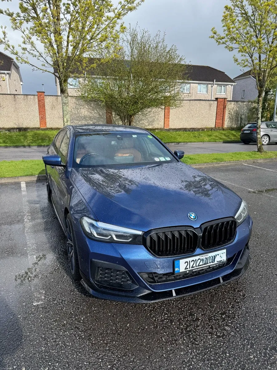 2021 BMW 530e M-Sport Plug-in Hybrid - Rare Spec - Image 3