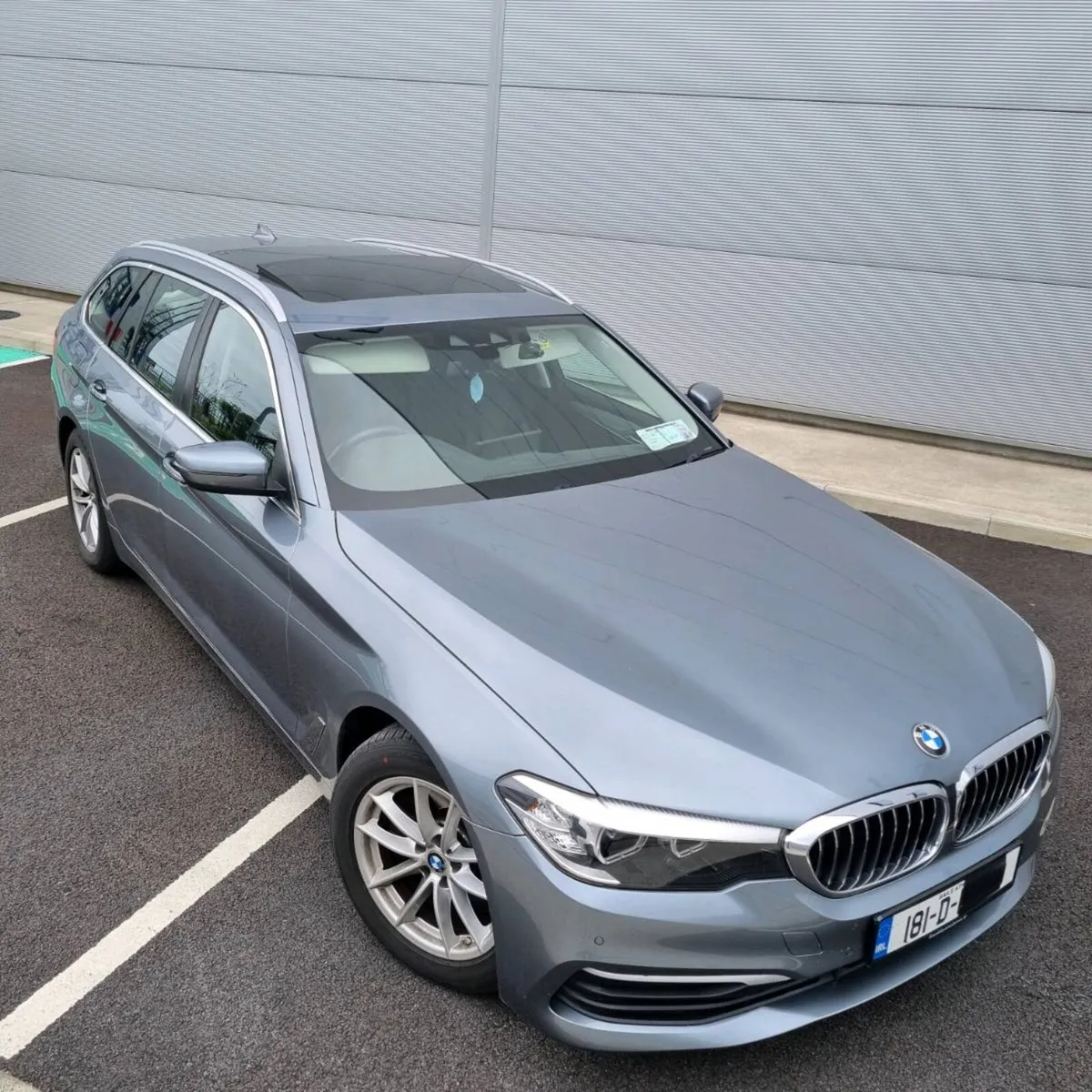 BMW 520d Touring - Image 1