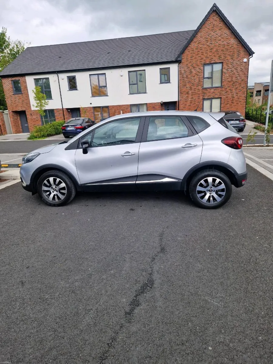 Renault captur - Image 1