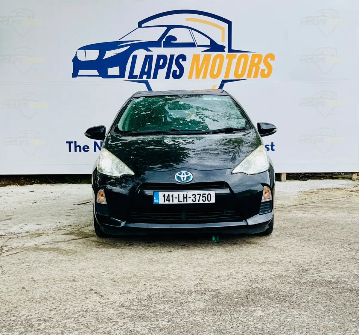 Toyota Aqua 2014 1.5 hybrid automatic - Image 4