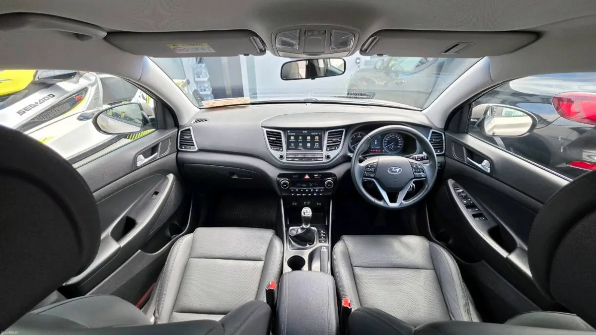 Hyundai Tucson Low milage Warranty - Image 3