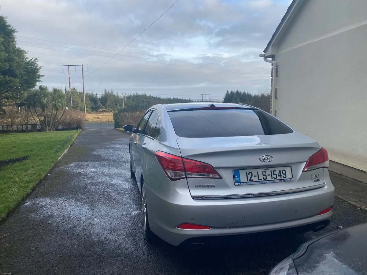 Hyundai i40 2012 - Image 2