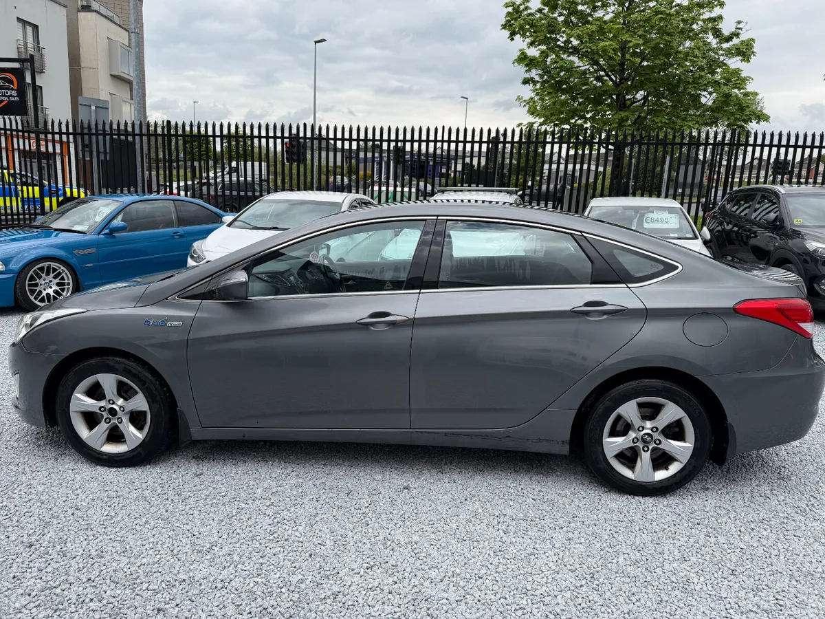 2013 (131) Hyundai i40 1.7 CRDI Comfort - Image 4