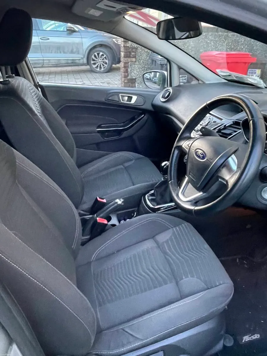 Ford Fiesta - Image 3