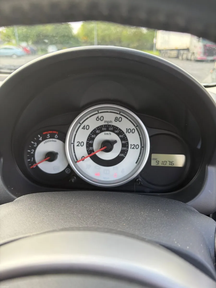 2650€Mazda 2 1.4 Diesel 91.000 mls Nct&Tax - Image 4