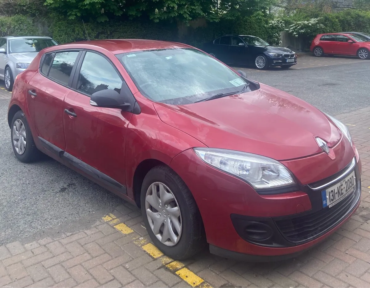 Renault Megane 2013 - Image 1