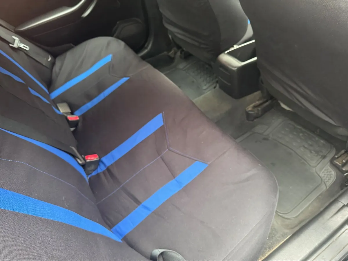 Toyota Avensis 2005 - Image 4