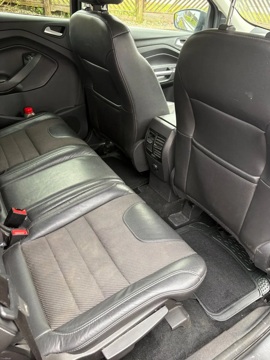 Ford Kuga 2016 - Image 4