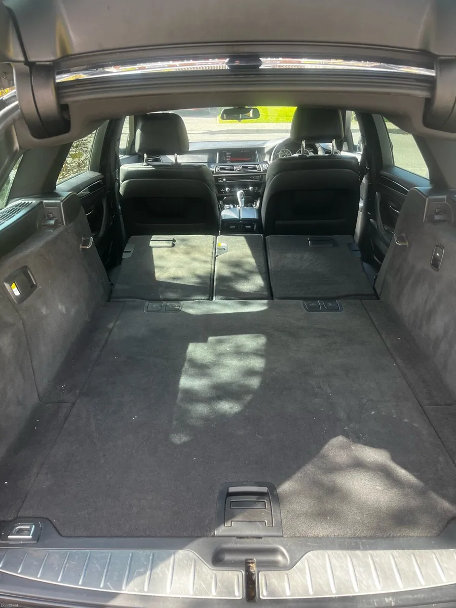 BMW 520d M Sport Estate - Image 4