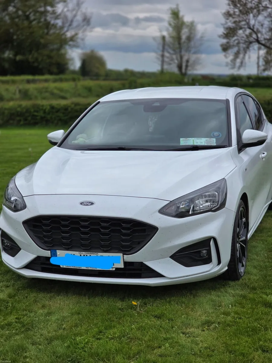 Ford Focus 2021 - Image 2
