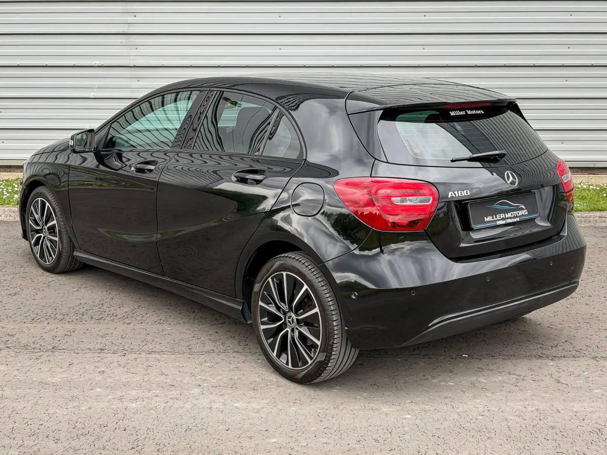 Mercedes A-class 161 Auto (Apple Car Play) - Image 2