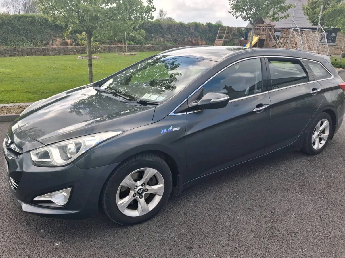 Hyundai i40 Estate - Image 1