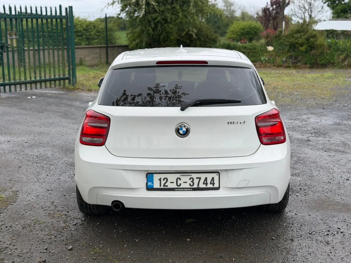 BMW 1-Series 2012 - Image 3