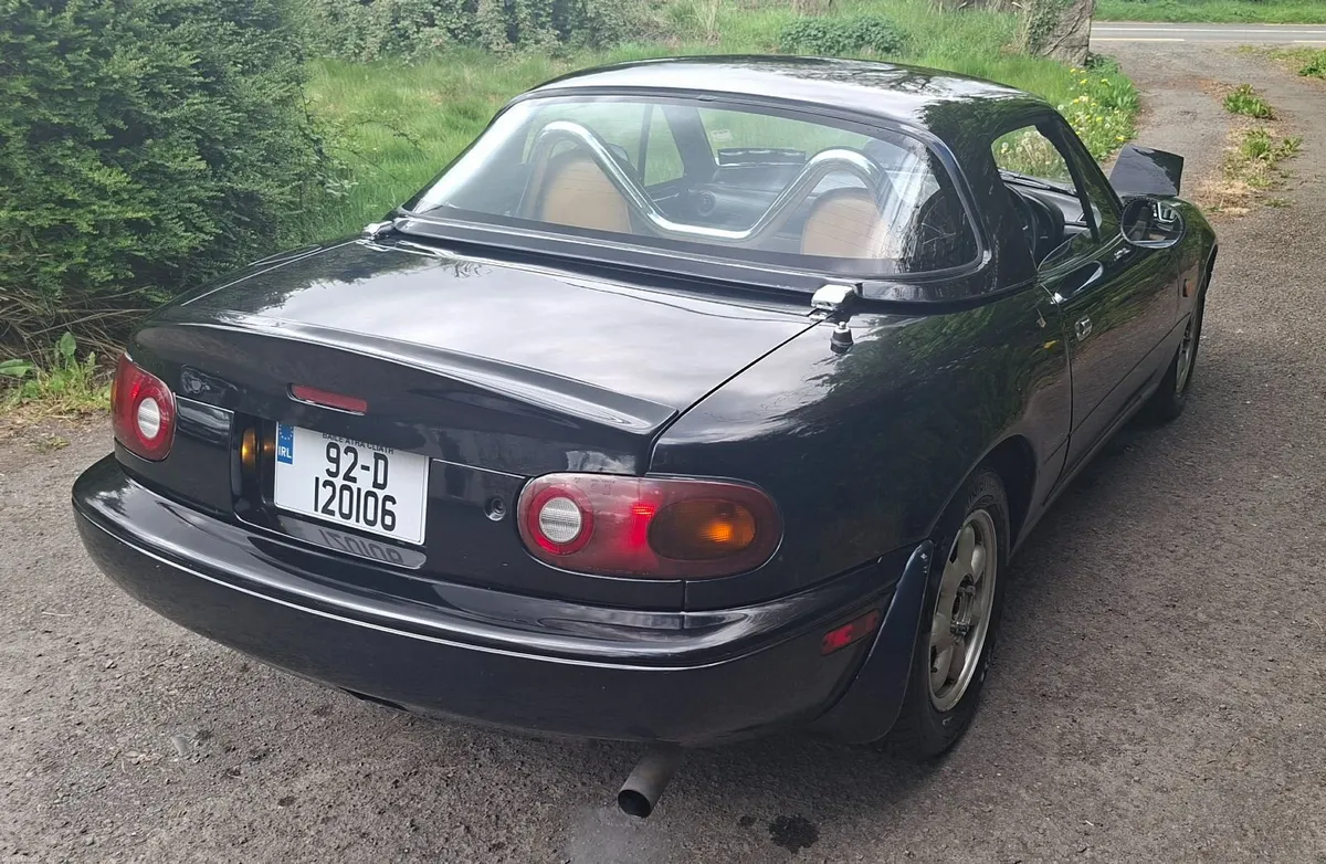 Mazda MX-5 1992 Eunos - Image 4