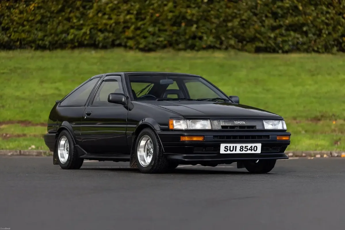 Toyota Corolla 1986 - Image 1