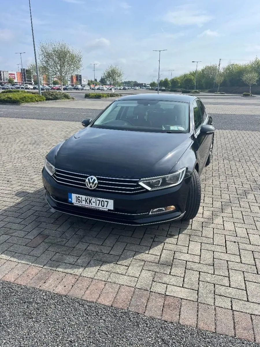 Volkswagen Passat 2016 Highline Leather&Alcantara - Image 1