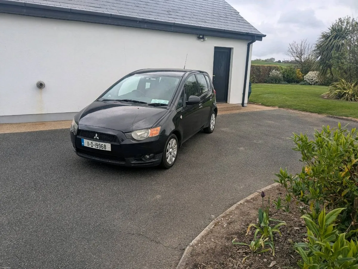 Mitsubishi Colt 5 Dr - Image 1
