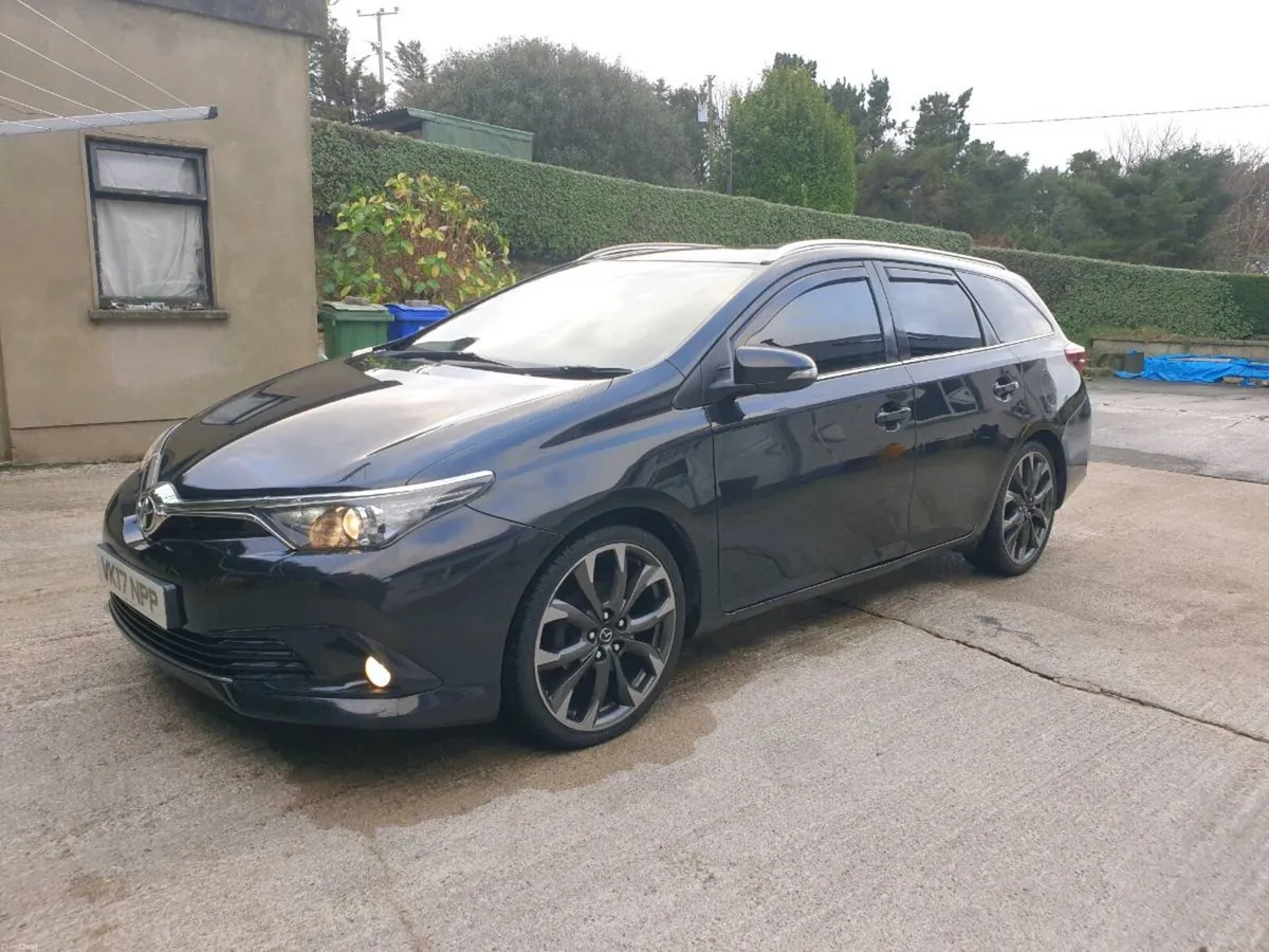 Toyota Auris icon tss d4d Estate €6600 / £5700 - Image 1