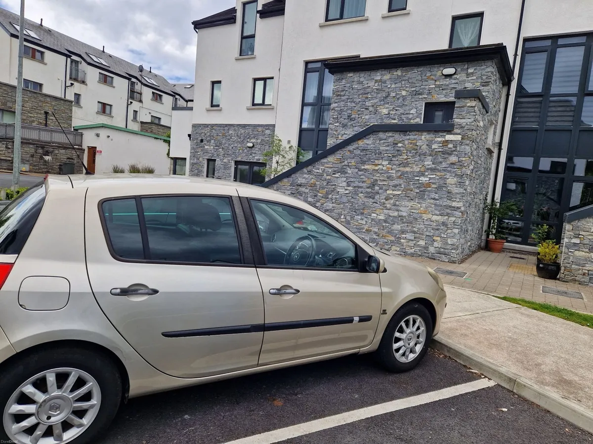 Renault Clio 2008 - Image 2