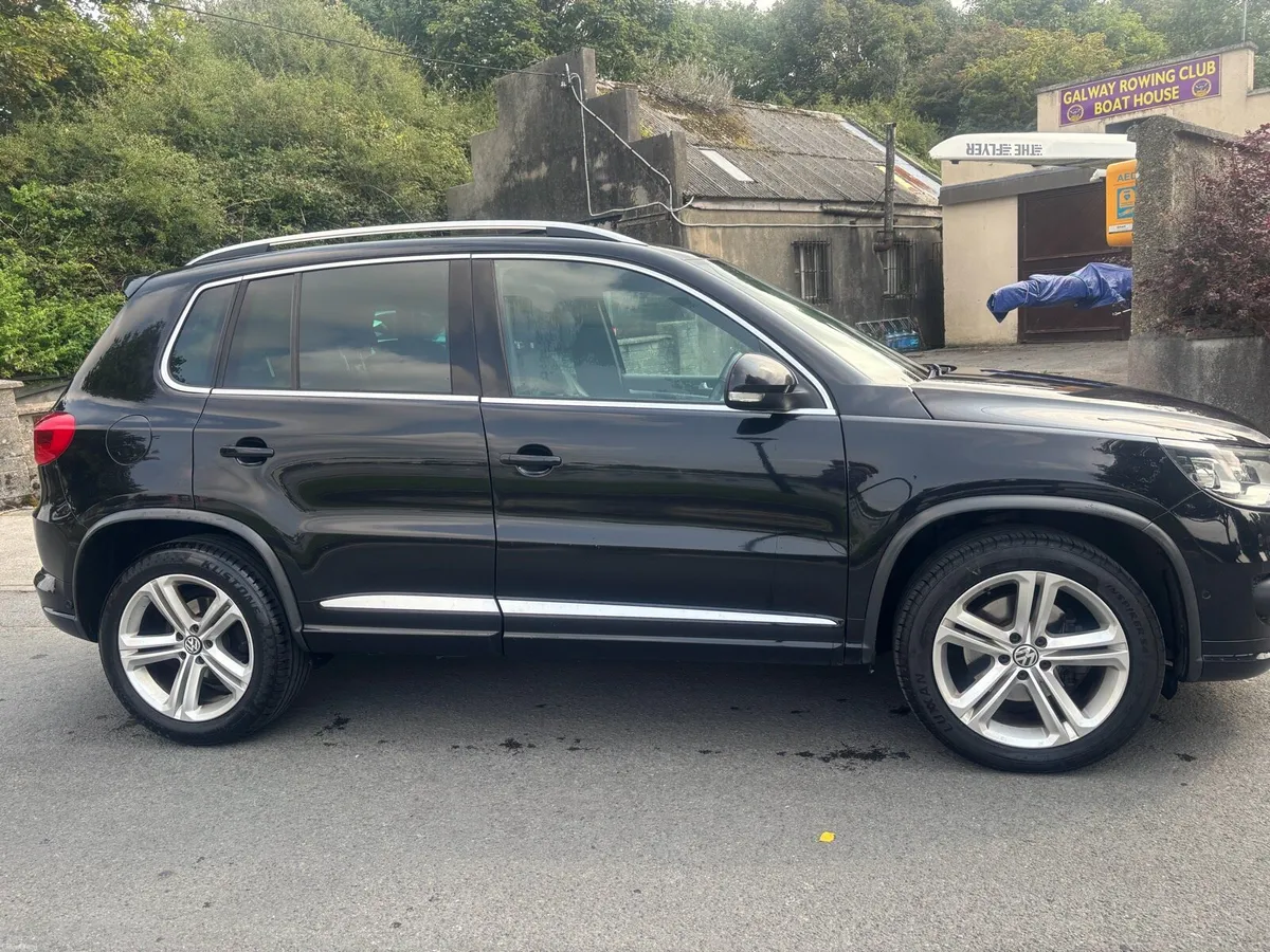 Volkswagon Tiguan automatic 2l tdi 4wd r line - Image 3
