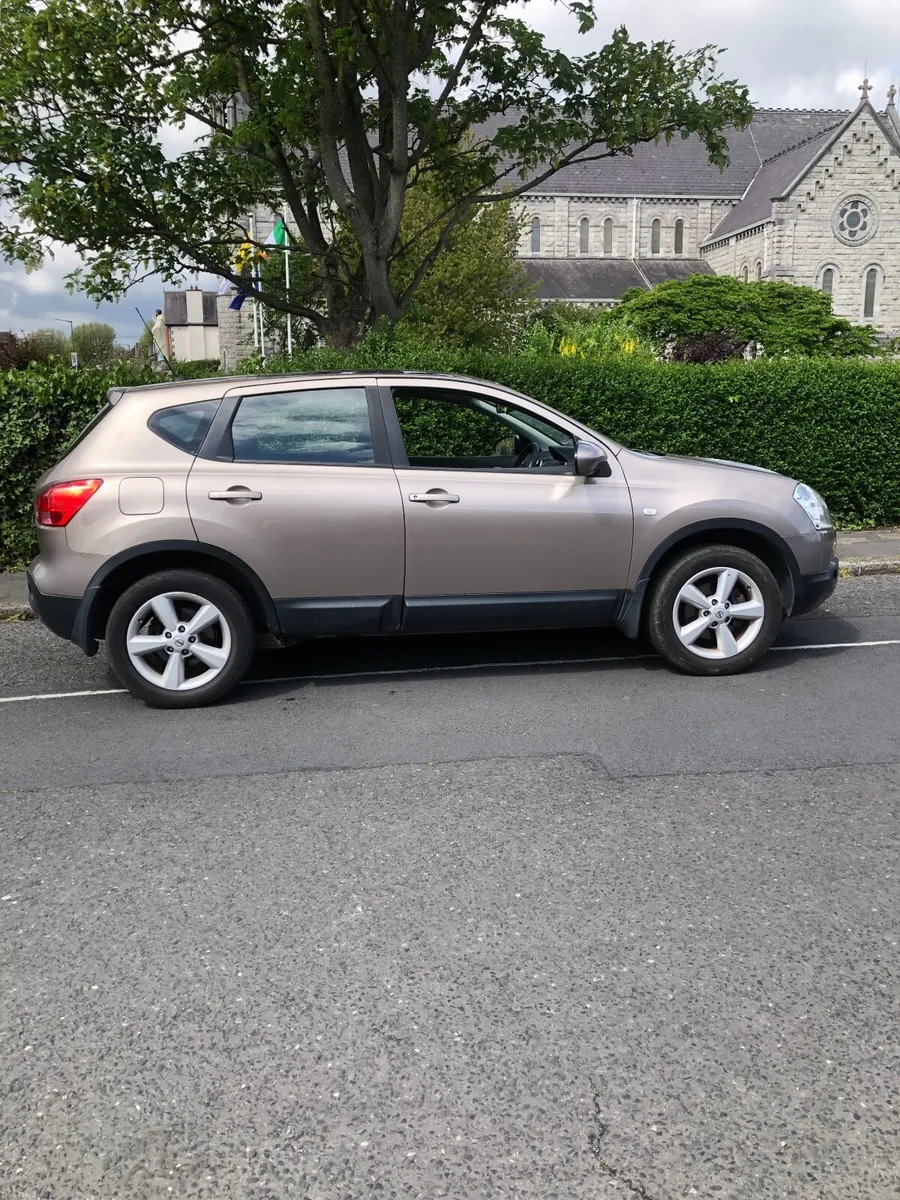 Nissan Qashqai 2010 SVE  1.6 petrol NEW NCT 2:27 - Image 3
