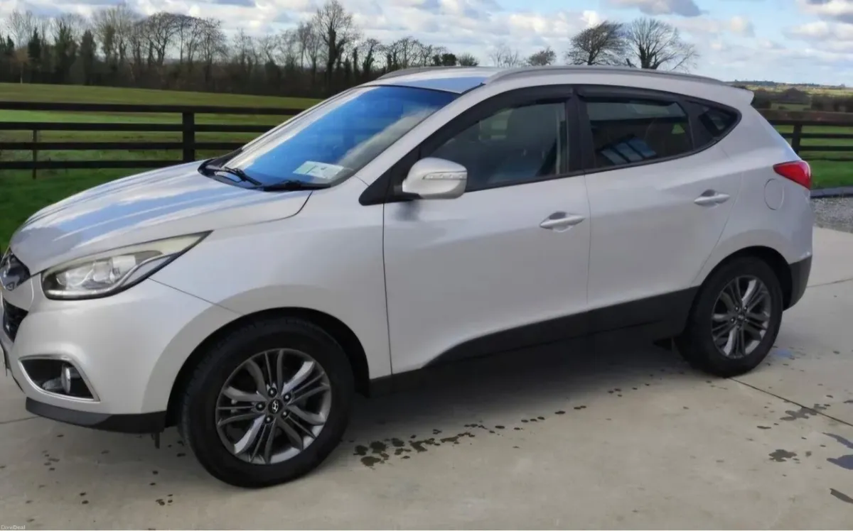 HYUNDAI IX35 EXCLUSIVE AS NEW ITS MINT - Image 4