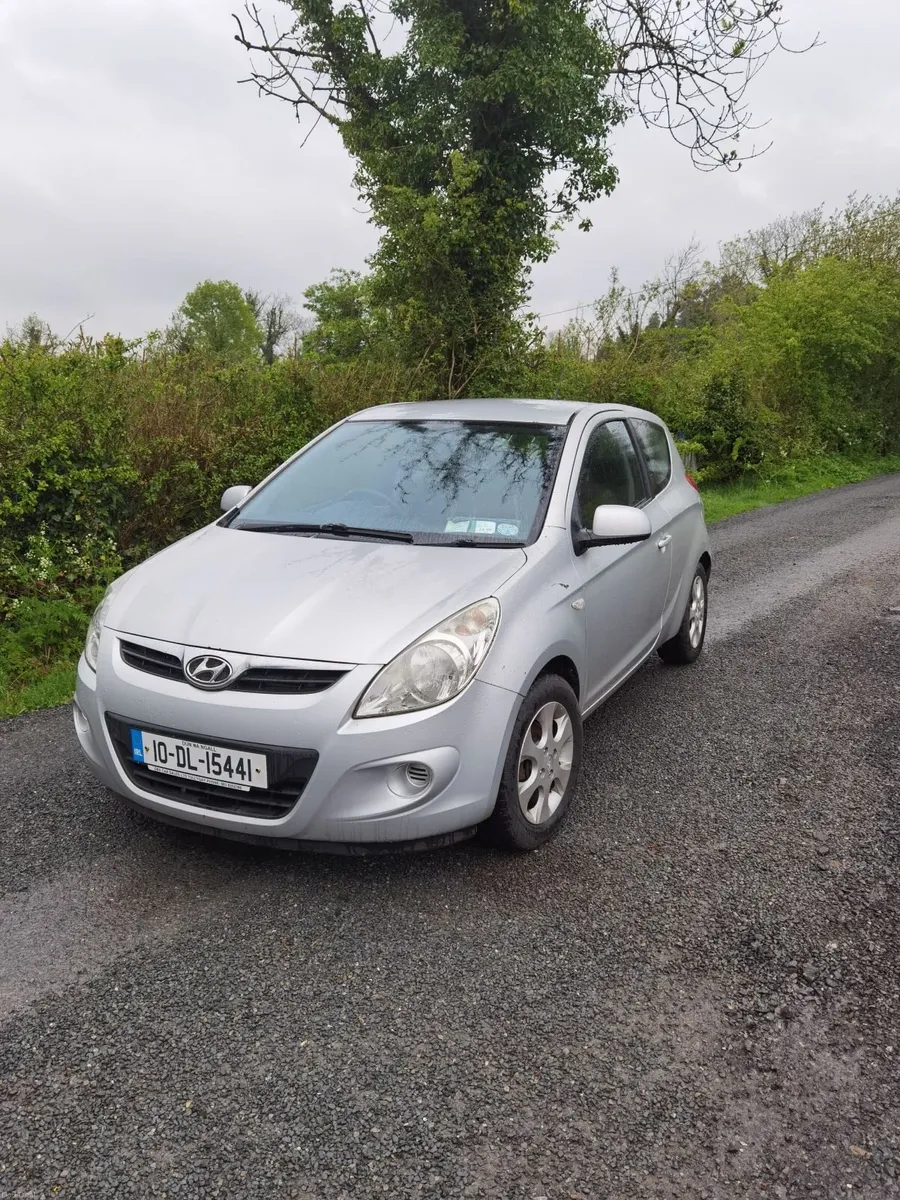 Hyundai i20 2010 - Image 1