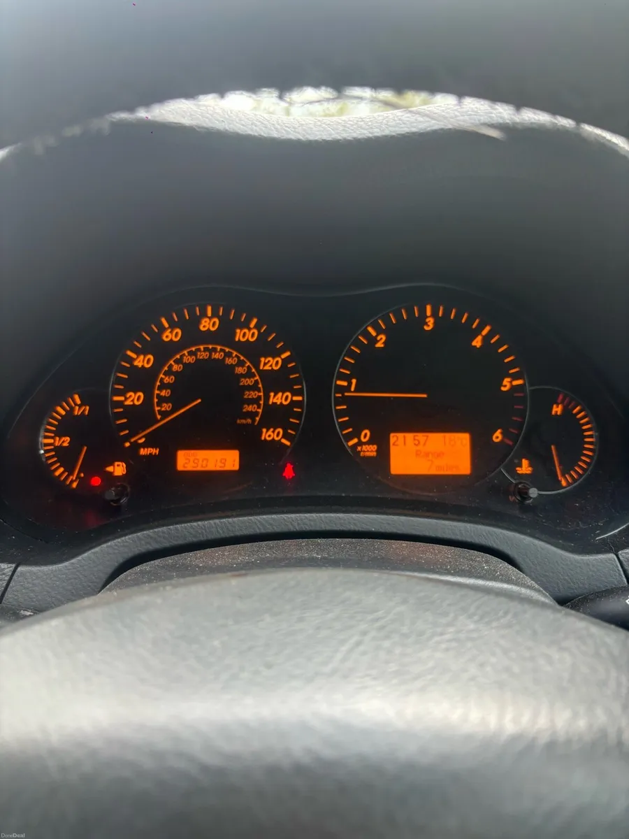 Toyota avensis - Image 4