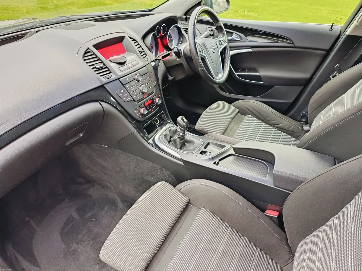 Opel Insignia 2010 - Image 4
