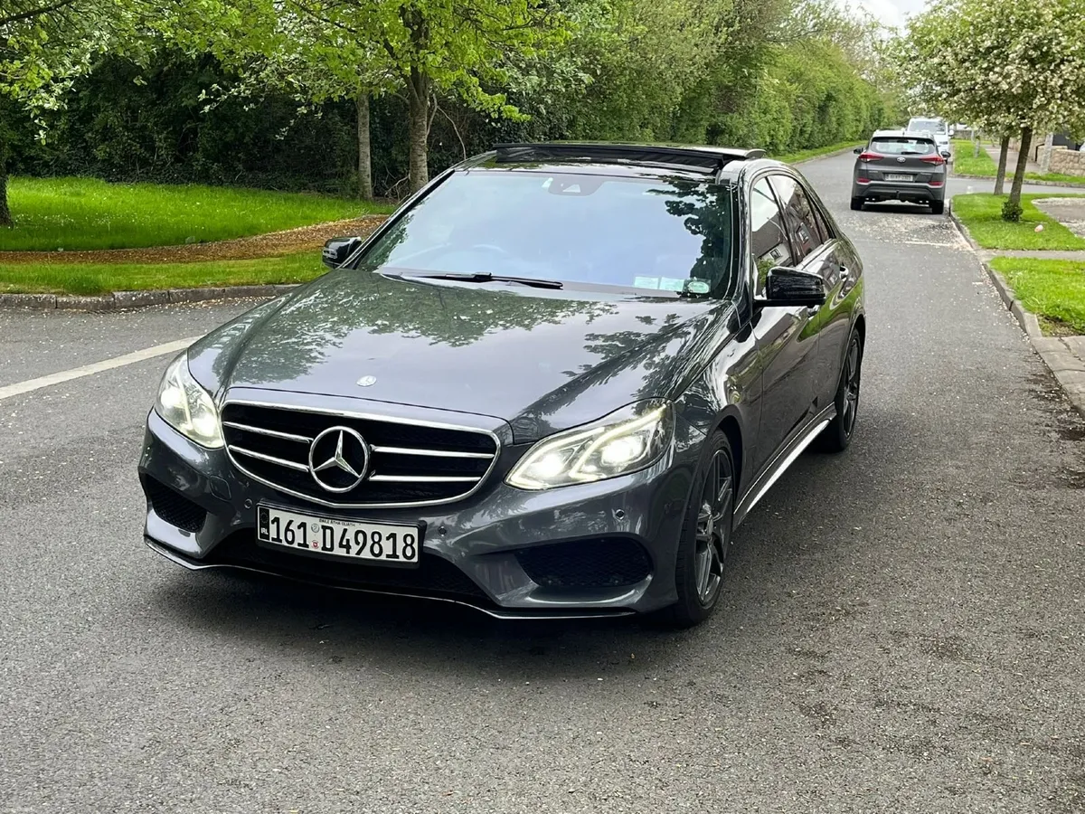 Mercedes-Benz E350 AMG Bluetec Night Prem A - Image 2