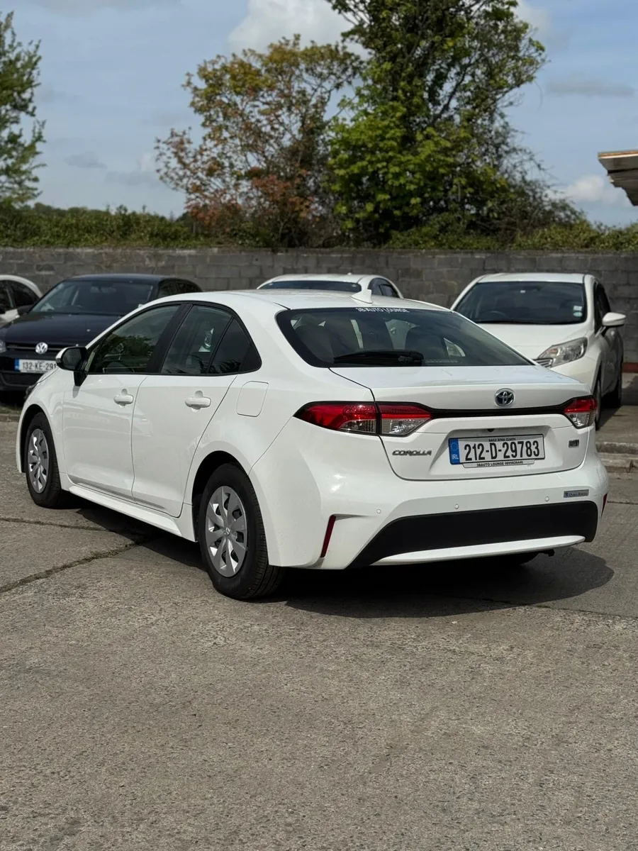 2021 TOYOTA COROLLA HYBIRD 1.8(212) 2 YEARS NCT - Image 4