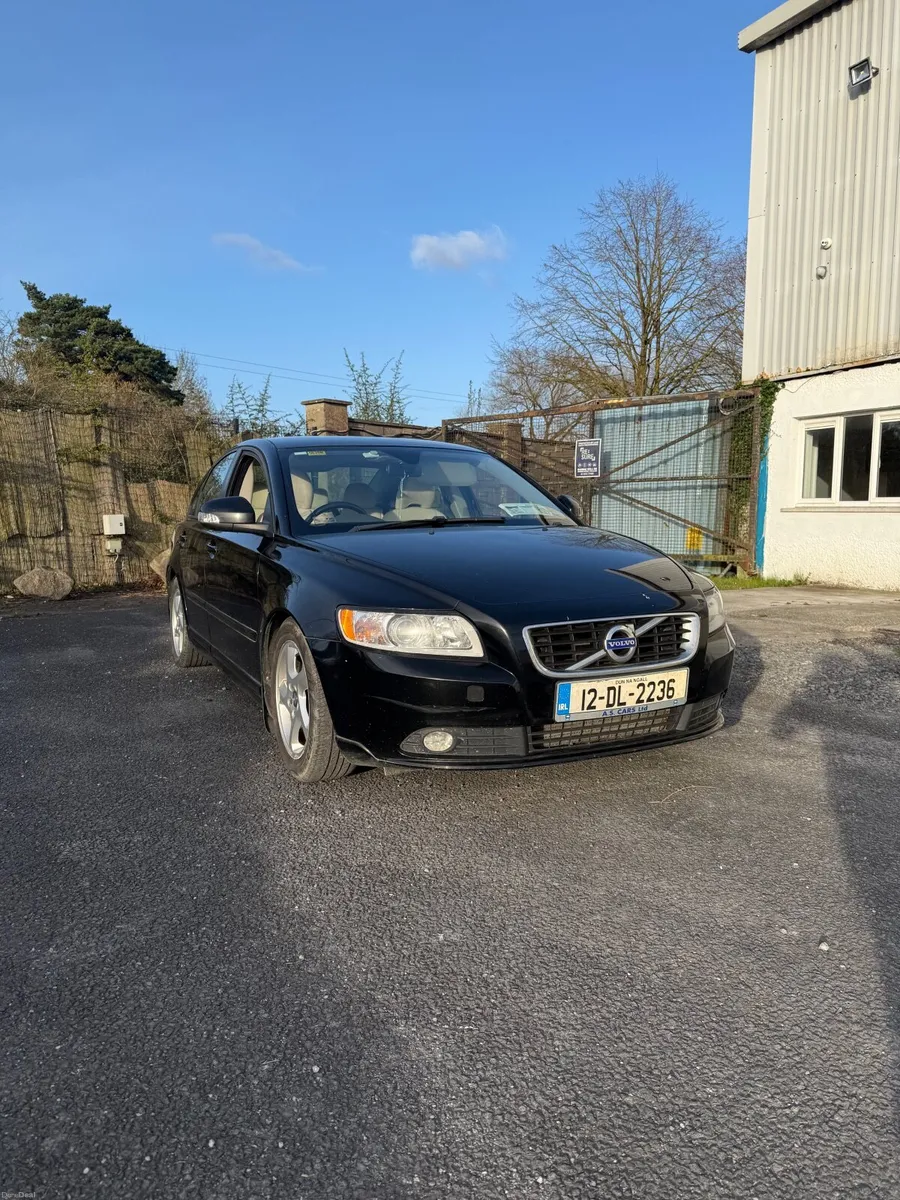 🔥Volvo S40 2012 💎 NCT until 2027🔥 - Image 3