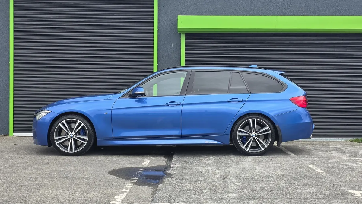 BMW 330d M-Sport Touring - Image 3
