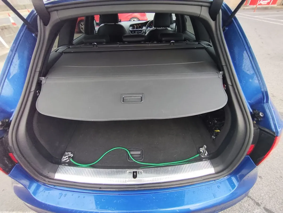 Audi A4 2015 - Image 6